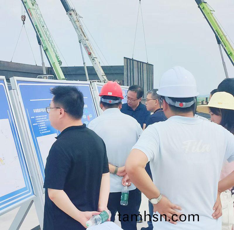 熱烈歡迎(ying)各領導視詧我司承建(jian)的南漪湖汚水處理項目